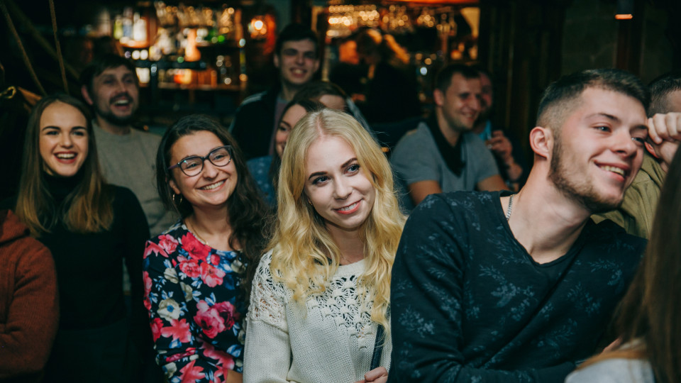 У луцькому клубі провели вечір «Stand up». ФОТО