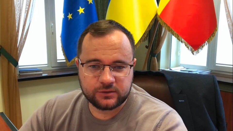 У луцький центр для біженців щодня звертається близько 500 людей