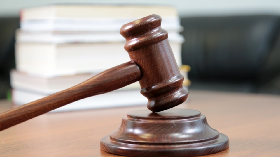 У суді вирішили повернути ферму для майнінгу криптовалюти екс-викладачеві луцького «політеху»