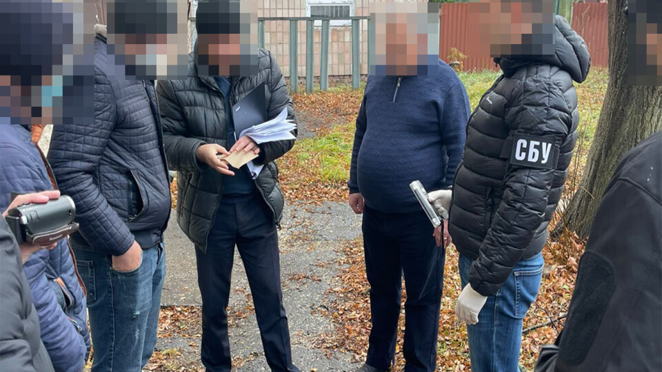 На Волині посадовця Держгеокадастру зловили на хабарі
