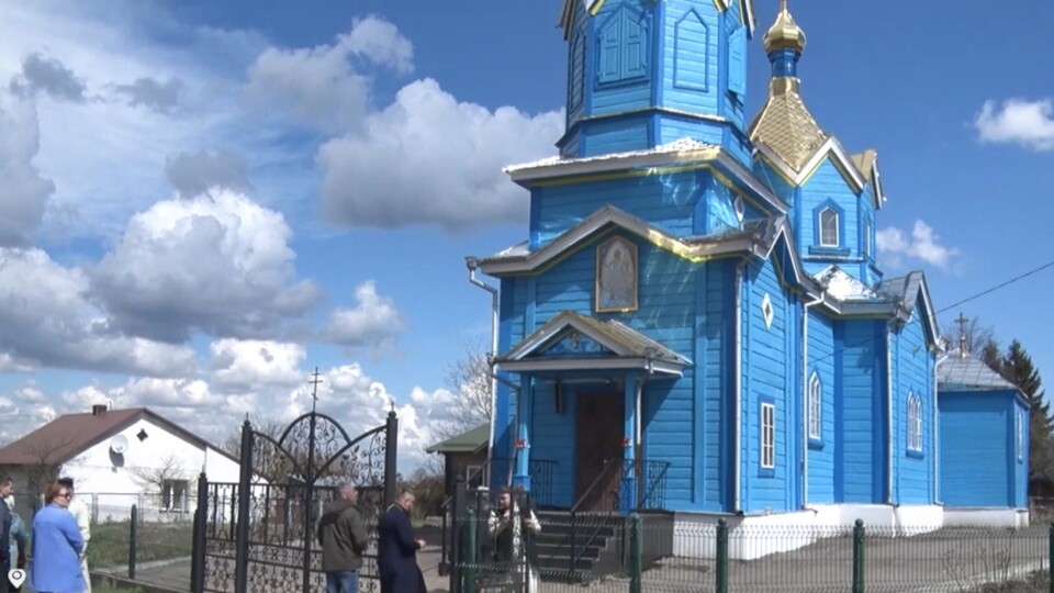 Ще одна парафія біля Луцька перейшла до  ПЦУ. ВІДЕО