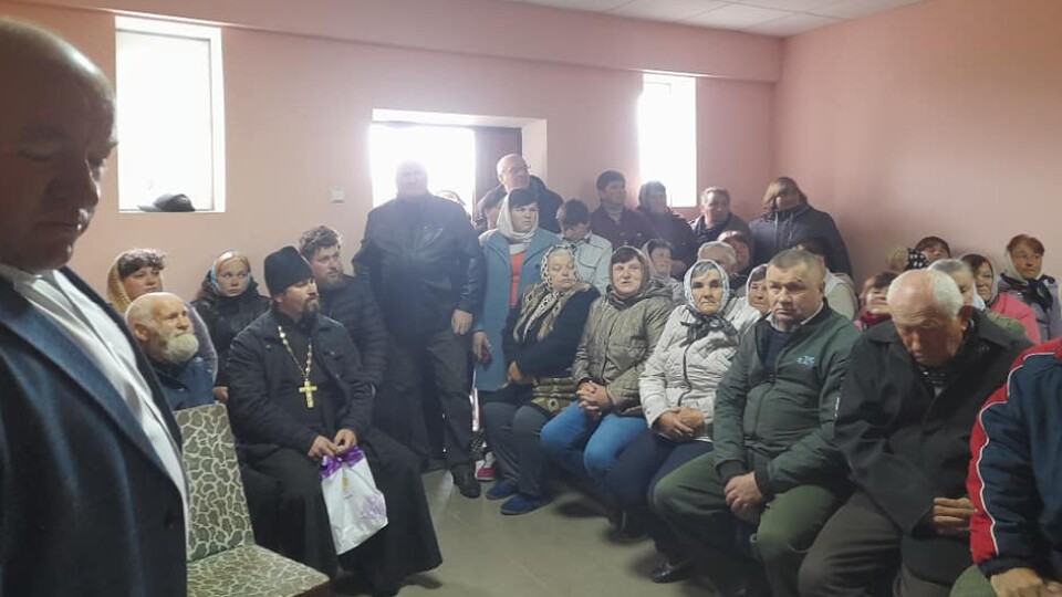 У селі Немир громада вирішила перейти до ПЦУ