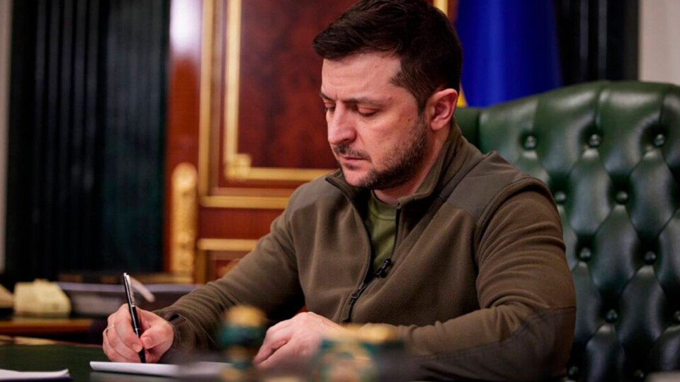 Зеленський підписав закон про виплату 15 млн грн родинам полеглих добровольців