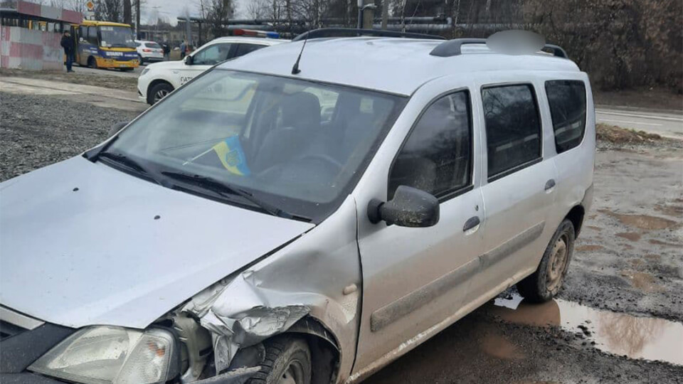 У Луцьку очевидці затримали нетверезого таксиста