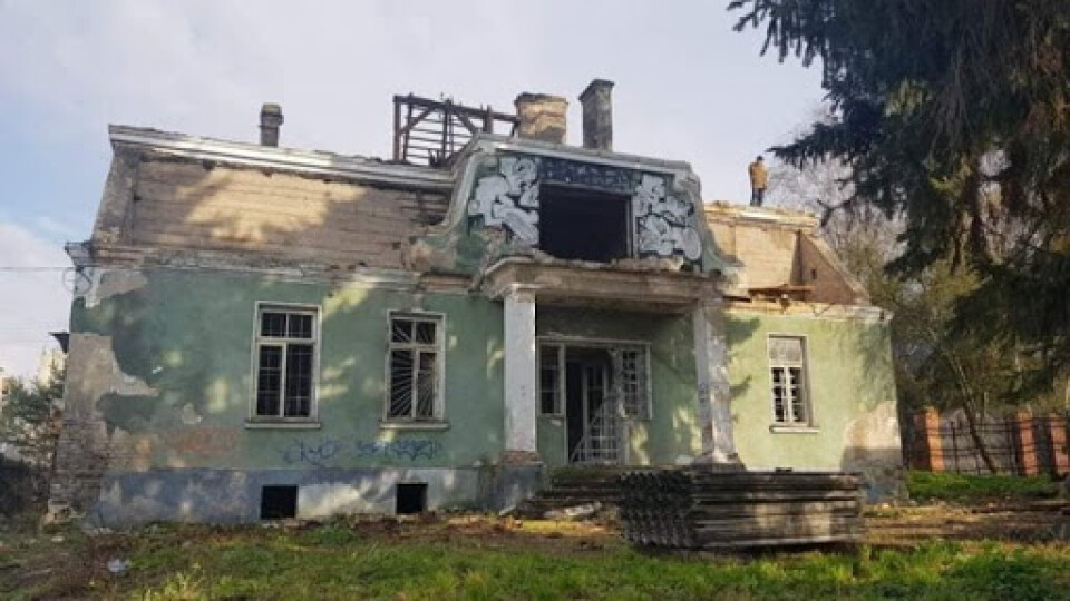 Луцький мер прокоментував знищення столітньої садиби на вулиці Ярощука