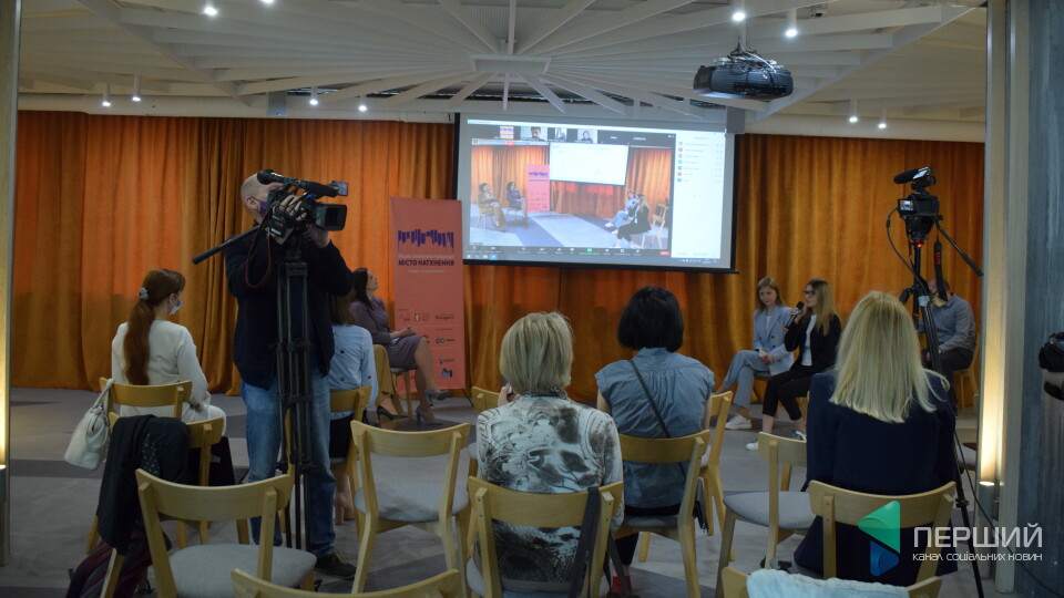 «Лучани, вам є чим пишатися». Забужко та ще 4 відомі письменники напишуть про місто