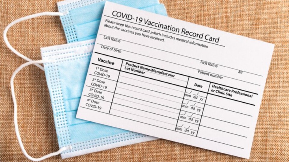 У МОЗ розповіли, як українцям отримати COVID-сертифікати