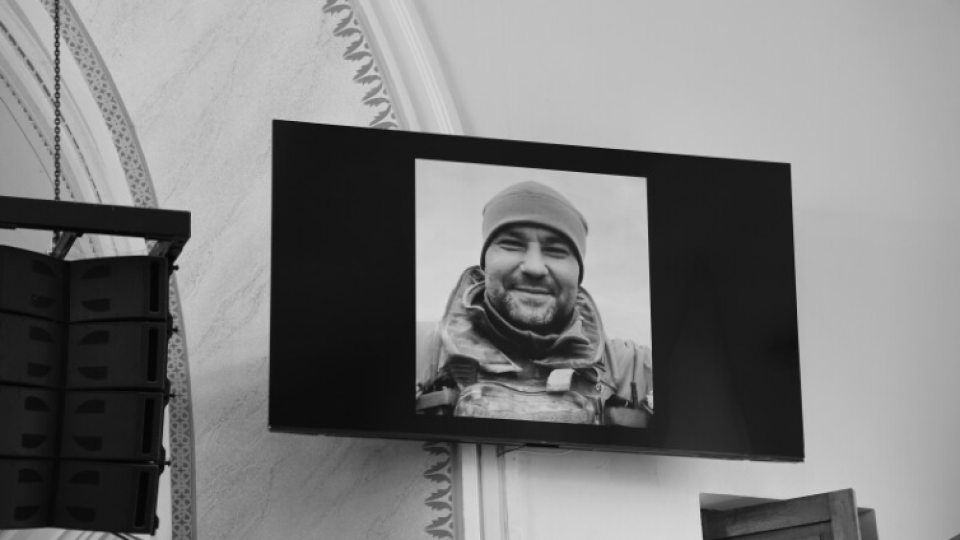 Луцька громада провела в останню путь воїна. ФОТО
