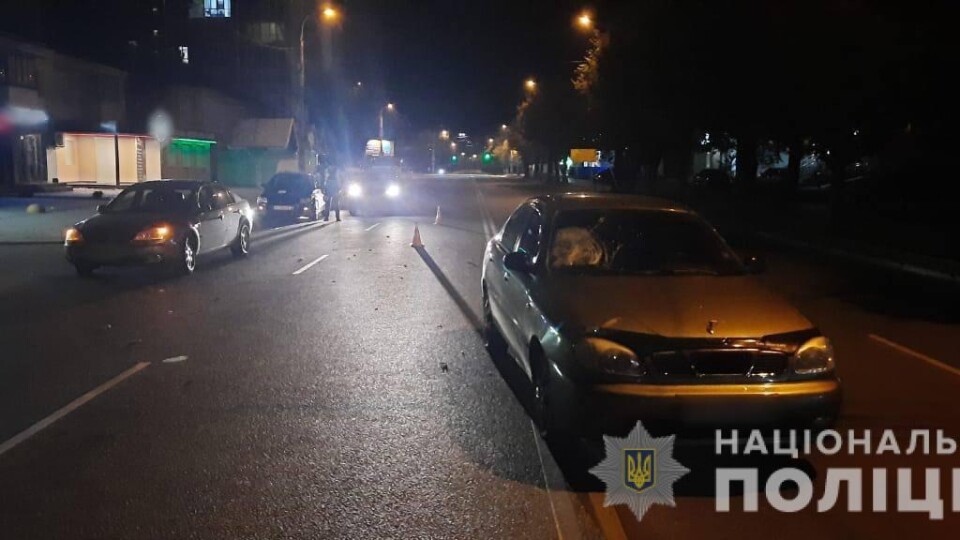 У Луцьку хлопець кинувся під колеса автомобіля