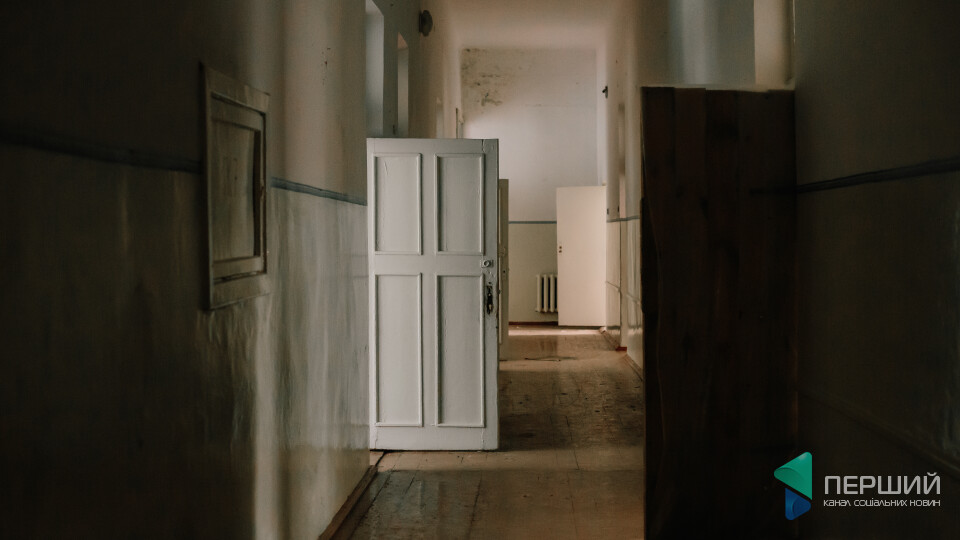 Перетворити психлікарню на замок. Це пробують втілити на Волині. Розбираємося - як