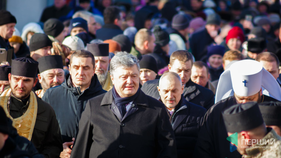 Порошенко показав відео свого візиту на Волинь