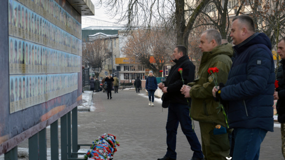 У Луцьку вшанували пам'ять полеглих «кіборгів». ФОТО