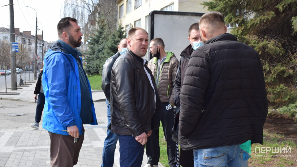 У Луцьку атовці протестують проти повернення «токсичного» керівника геокадастру. ОНОВЛЕНО