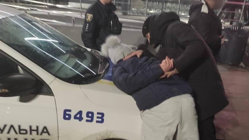 Поліцейські затримали двох людей, які влаштували вибух у Любомльському райсуді