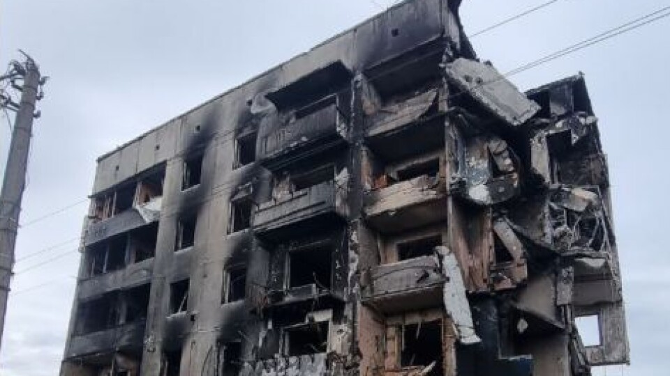 Волинський волонтер показав фото з четвертої поїздки на Схід