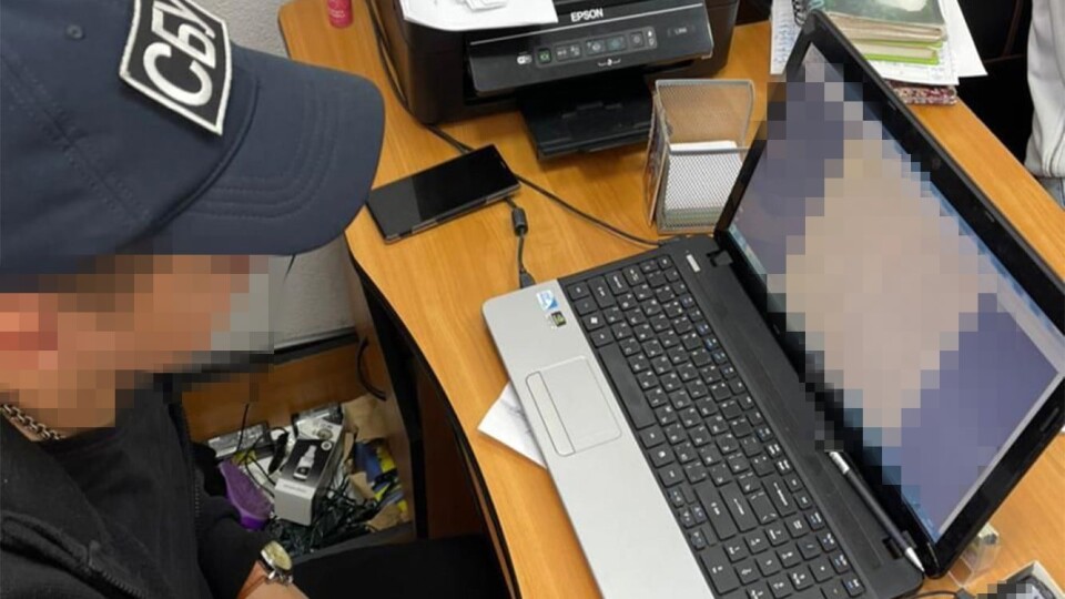 На Волині виготовляли фальшиві сертифікати про ковід-вакцинацію. Підпільну мережу накрили