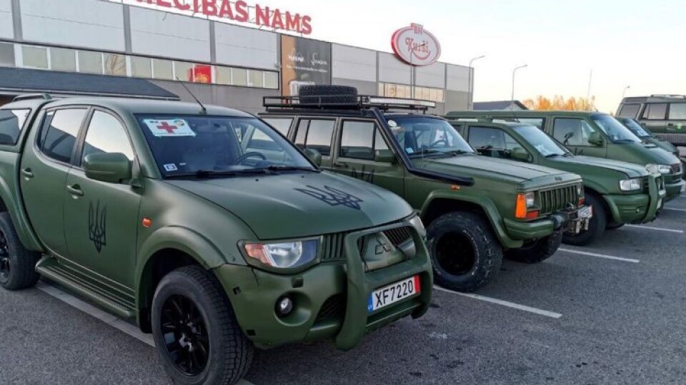 Потрібно понад 540 тисяч гривень: луцькі волонтери з «Ангару» збирають гроші на 4 автівки для ЗСУ