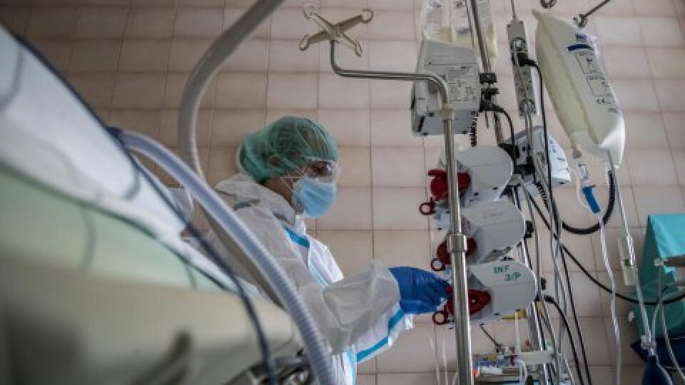 В Україні за минулу добу COVID-19 діагностували рекордній кількості людей