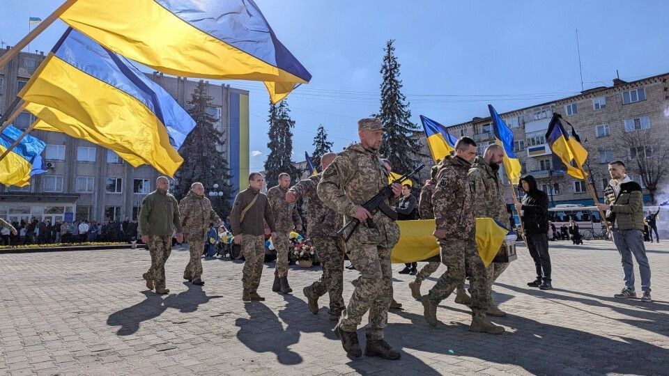 На Волині провели в останню дорогу двох захисників. ФОТО