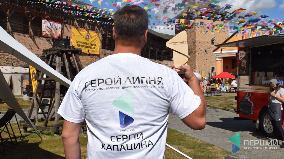 «Перший» вручив нагороду герою липня Сергію Капацині