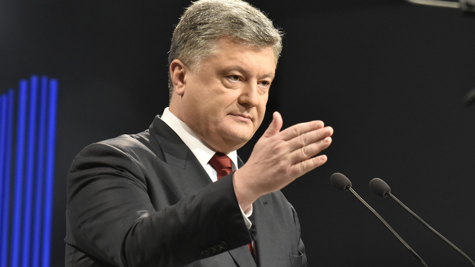 «Я чекаю вас», – Порошенко відповів Зеленському. ВІДЕО