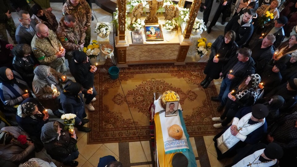 На Волині попрощались з загиблим військовим Юрієм Ролюком