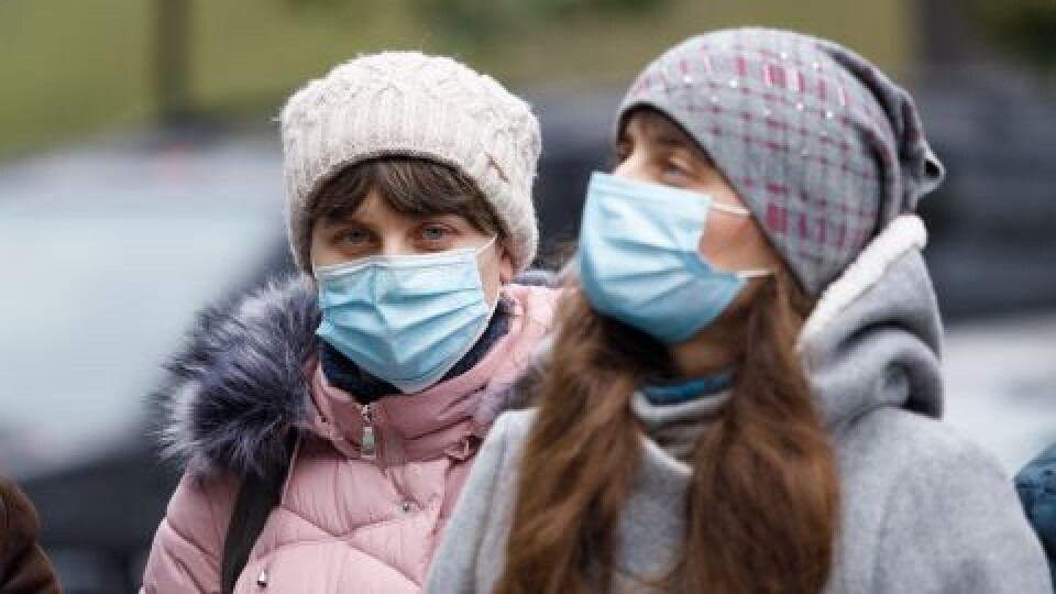 В Україні за добу – понад 12,5 тисячі хворих на COVID-19. Одужало – ще більше