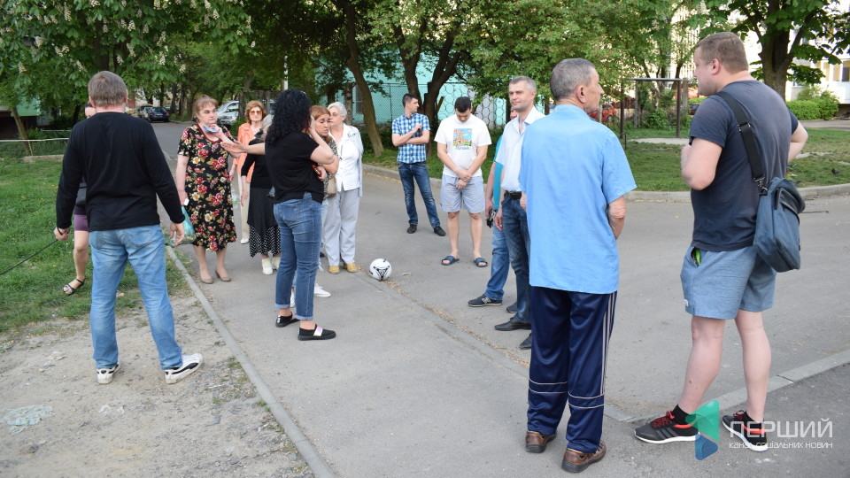 Лучани спільно з депутатом міськради зроблять спортивний майданчик