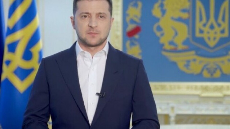 Відео, на якому Зеленський виконує вимогу луцького терориста, видалили з його сторінки