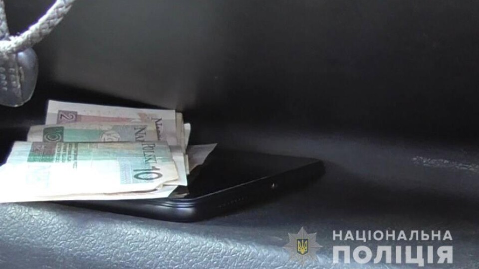 Пропонував 100 злотих. На Волині чоловік хотів відкупитися від поліцейських