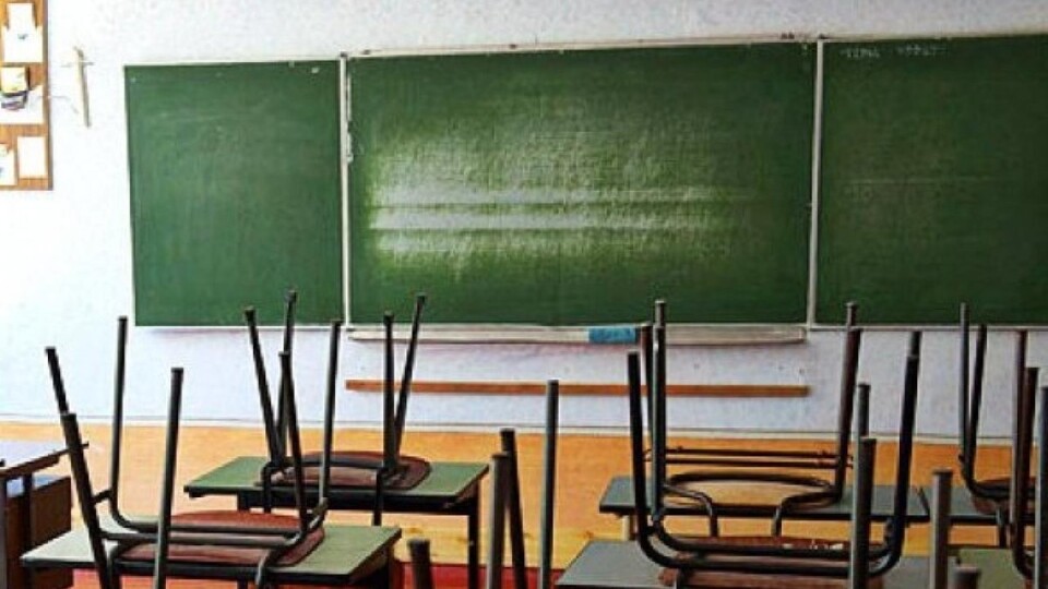 Через місцеві вибори школярів хочуть відправити на додаткові канікули