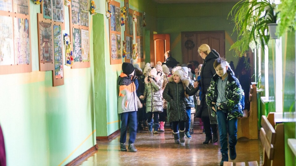 «Діти на навчання евакуації реагують істерикою», - заступниця луцького мера про ситуацію в школах