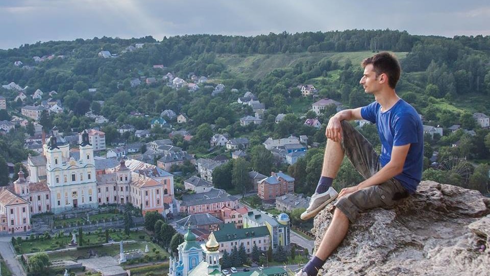 Луцький дизайнер робить відеопроект і показує найцікавіші  місця історичної Волині. ВІДЕО