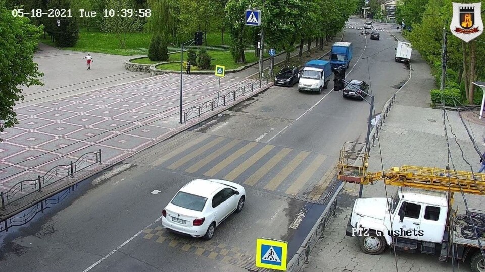 У Луцьку біля парку встановлять світлофори та заберуть «лежачих поліцейських»