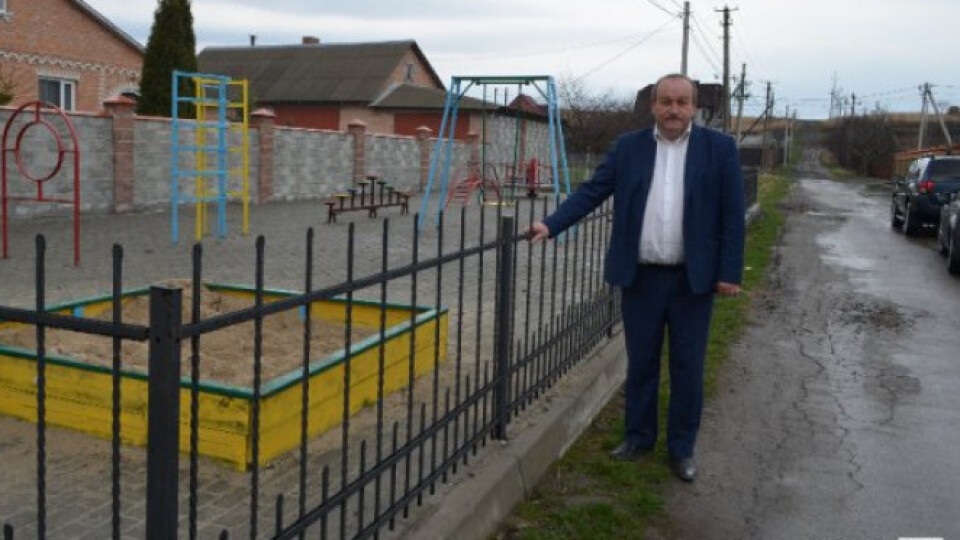 Паралельний підрахунок: у Підгайцівській ОТГ лідирує Юрій Семенюк