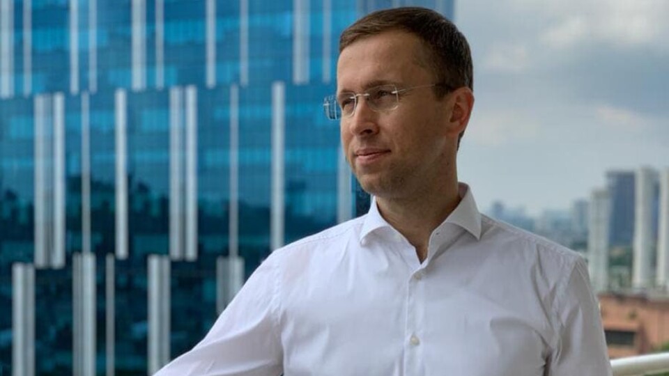 Нафту поміняв на каву. Чим зайнятий колишній керівник заправок WOG Сергій Корецький