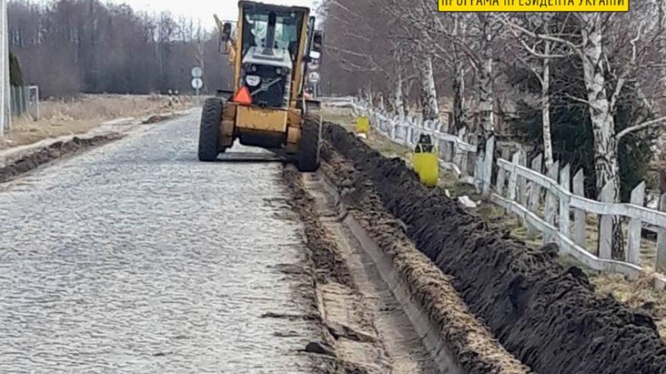 На Волині ремонтують дорогу до Шацьких озер