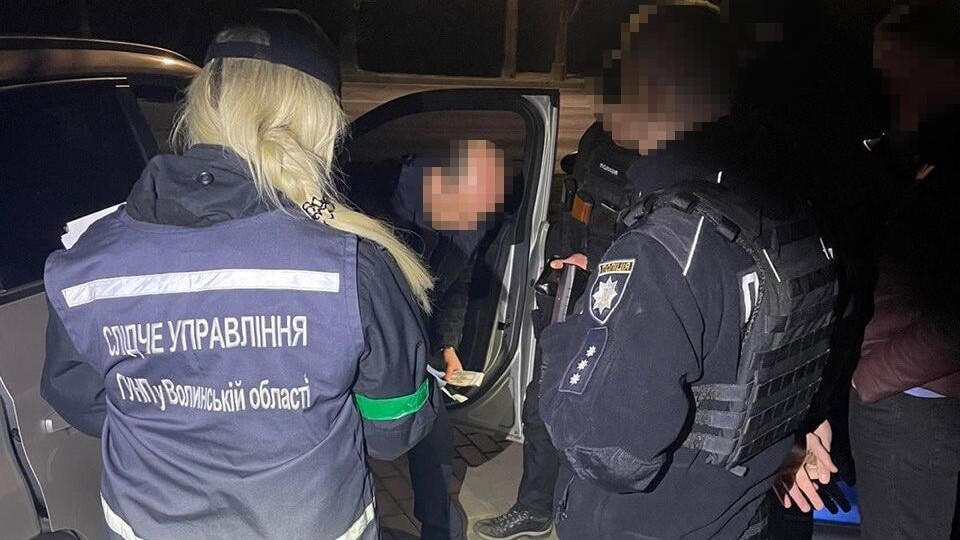 На Волині двоє чоловіків підробляли довідки про непридатність до військової служби