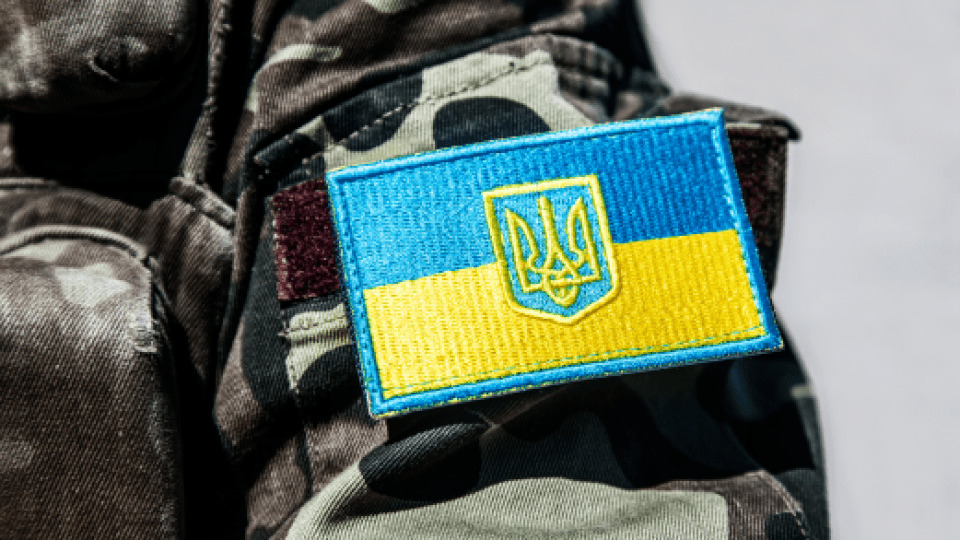 Як задонатити ЗСУ з ПриватБанку та Монобанку