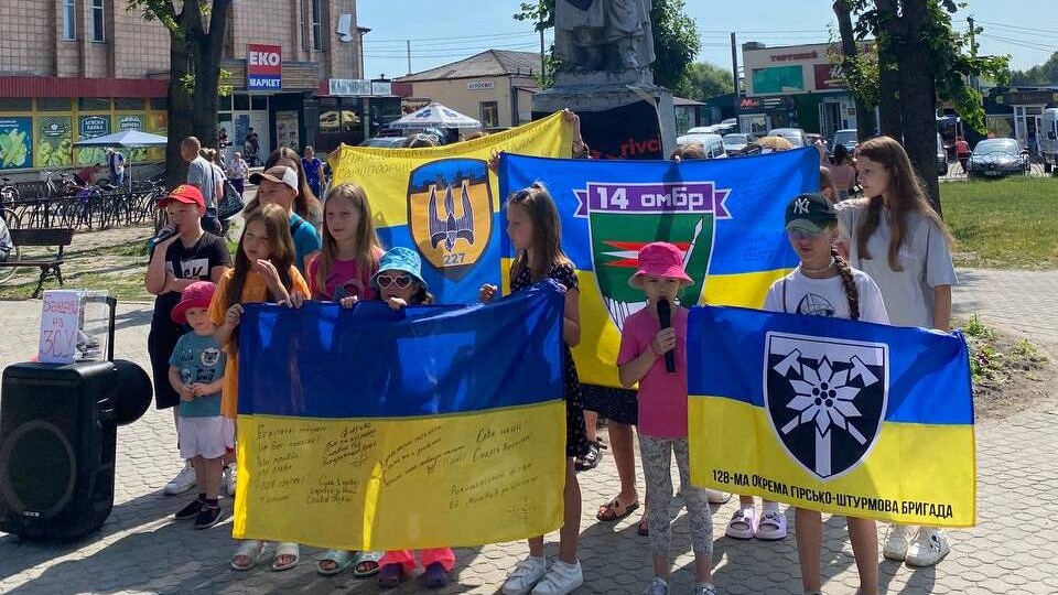 Юні волонтери з Волині зібрали більше двох мільйонів гривень на ЗСУ