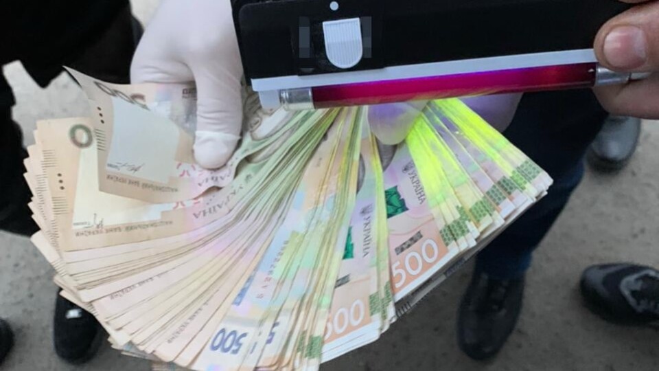 Волинського прикордонника викрили на хабарі. Йому повідомили про підозру
