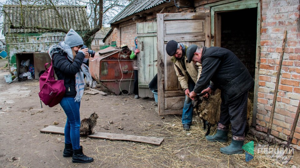 Як надіслати гроші на журналістський проєкт «Занесло в село». Проста ІНСТРУКЦІЯ