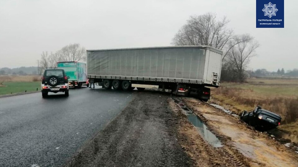 На Волині — ДТП за участі чотирьох автівок
