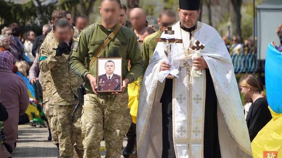 У Володимирі попрощалися із загиблим військовим льотчиком Віктором Панасюком