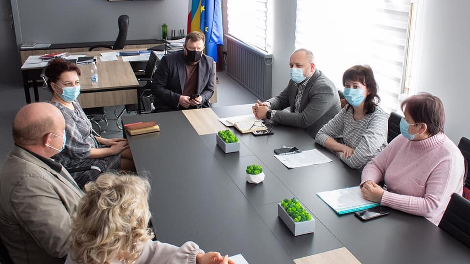 «Ситуація вкрай напружена, працюємо над посиленням карантину», – мер Нововолинська