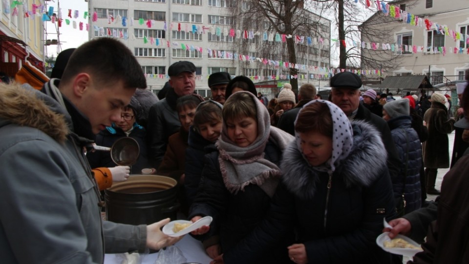 Музика, співи, смаколики: у центрі Луцька відзначать заговини на Великий піст