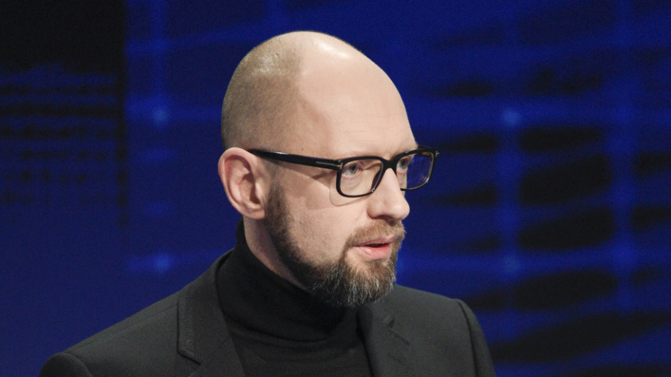 «Народний фронт» планує висунути у президенти Яценюка