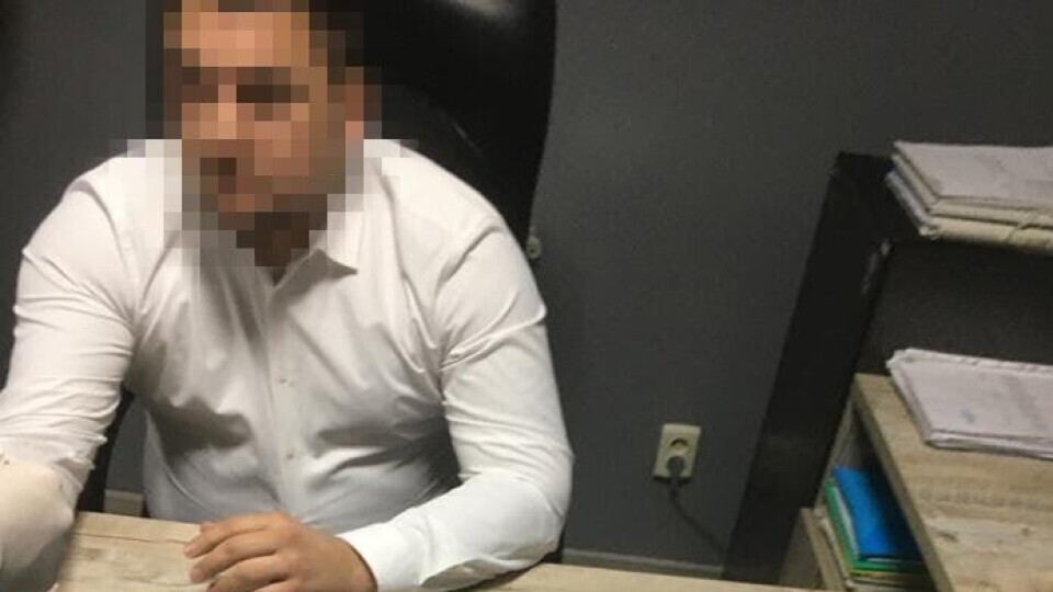 Назвали прізвище луцького адвоката, який попався на хабарі