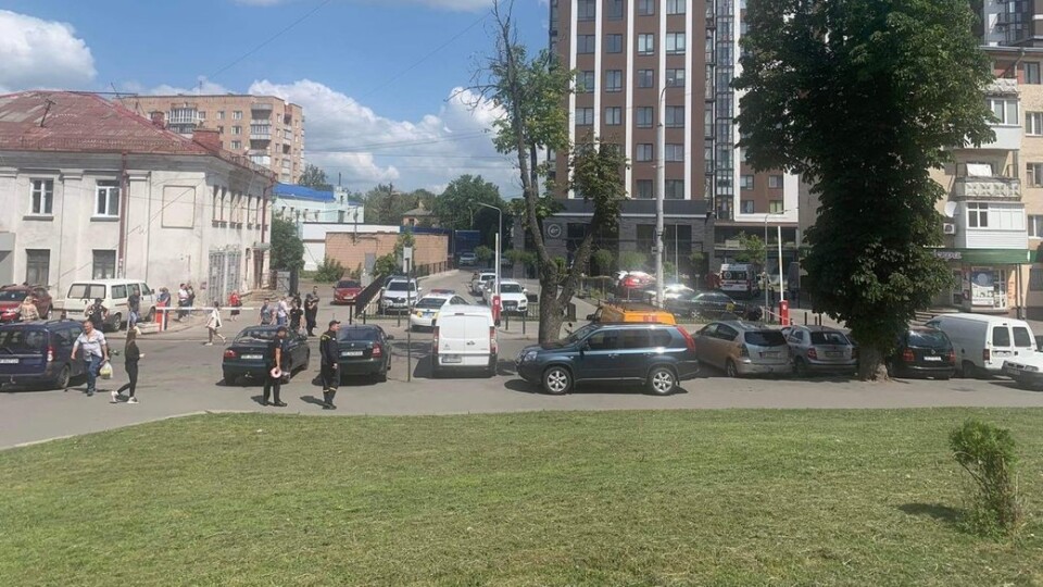 У Рівному повідомили про замінування вокзалів та вулиці