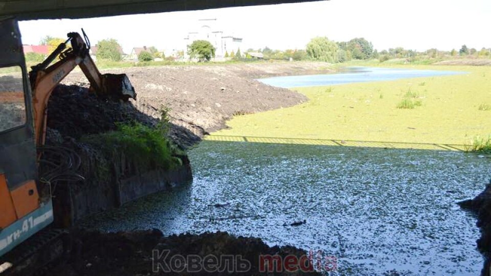 У Ковелі розчищають Турію